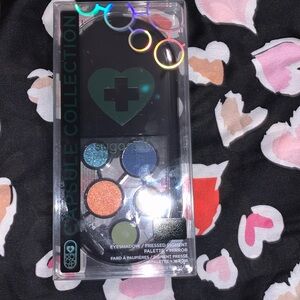 SUGARPILL C3 EYE & CHEEK COMPACT*black mirrored compact*New & boxed*10 colors